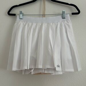 Brand new Alo Yoga Tennis Skirt